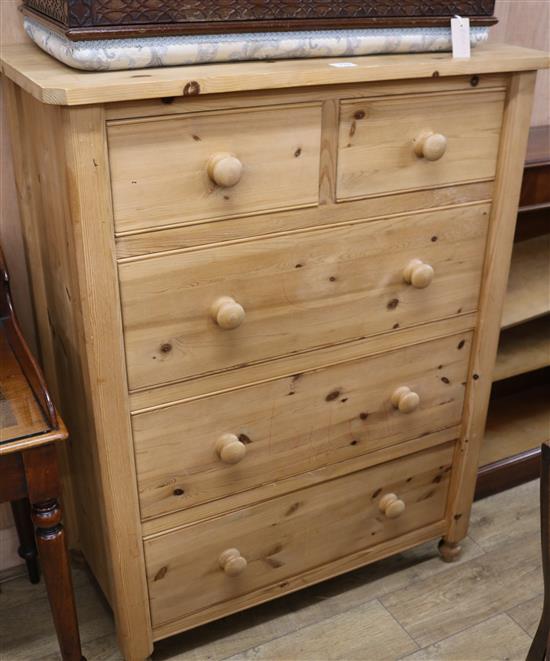 A pine chest of drawers W.99cm